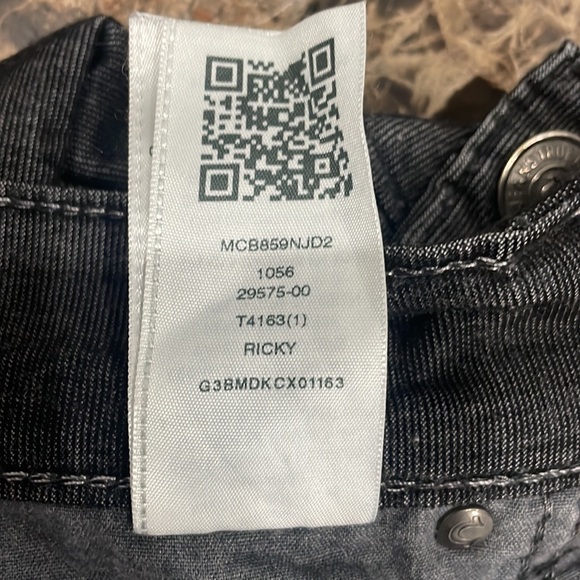 Men’s True Religion Jeans - Picture 10 of 12